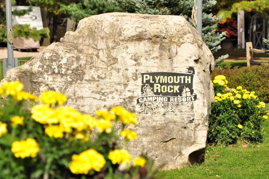 Plymouth Rock Camping Resort Rustic Cabin Elkhart Lake Exterior foto