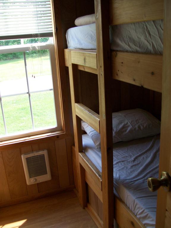 Plymouth Rock Camping Resort Rustic Cabin Elkhart Lake Exterior foto